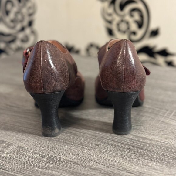 Miz Mooz Brown Leather Mary Jane Heels – Size 6 | Vintage Boho Style - Picture 5 of 6